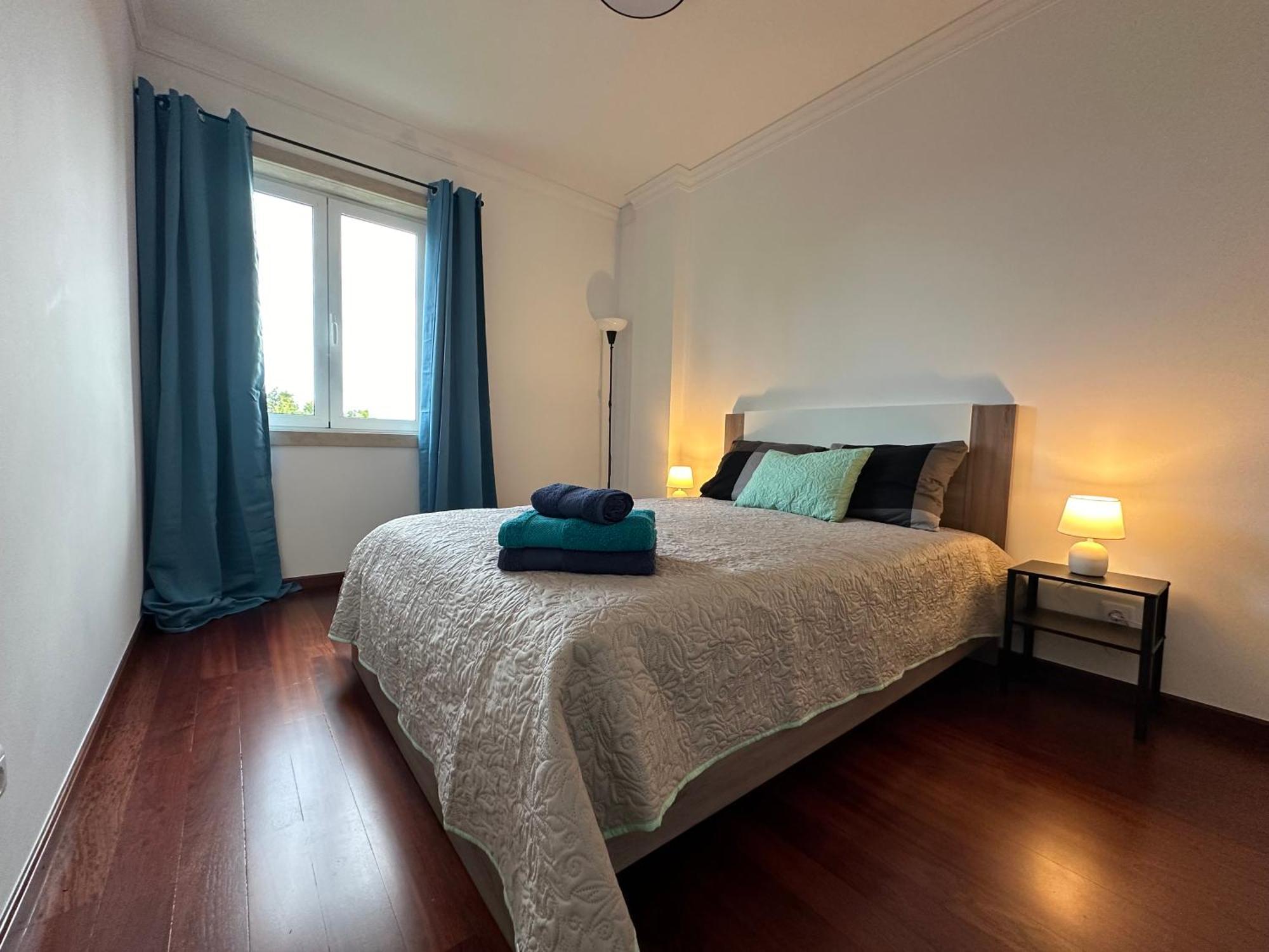 Center - For Rent Apartment *